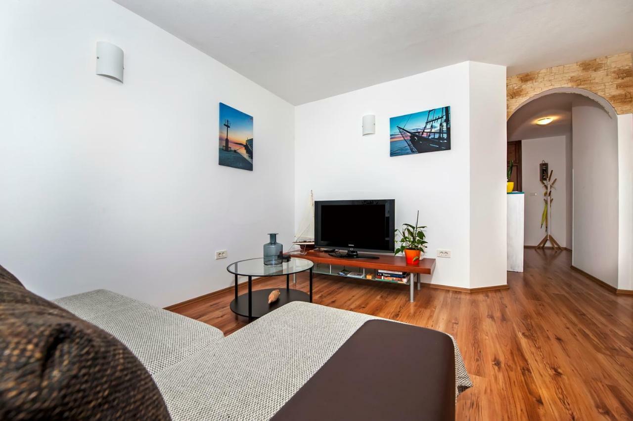 Apartment Thalassa Rovinj Eksteriør bilde