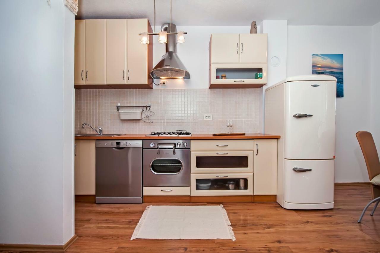 Apartment Thalassa Rovinj Eksteriør bilde